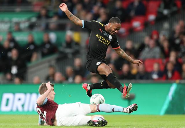 欧文关键助攻制胜（欧文终场前妙传定胜局）