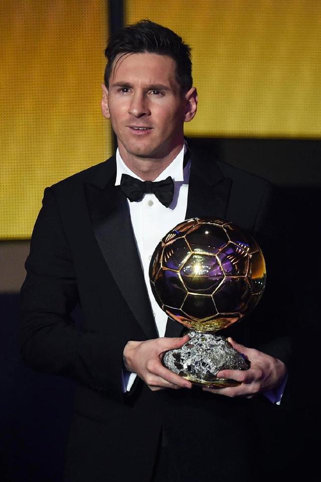 全场集锦：2026男排欧冠 正赛小组赛E组 意大利奇维塔诺瓦3-0法国蒙彼利埃（2026男排欧冠正赛小组赛E组集锦：意大利奇维塔诺瓦3-0战胜法国蒙彼利埃）