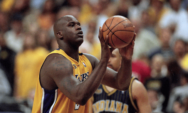 若出战圣保利，诺伊尔将追平伊梅尔并列德甲门将出场榜第2位（诺伊尔若出战圣保利，将与伊梅尔并列德甲门将出场数第二）