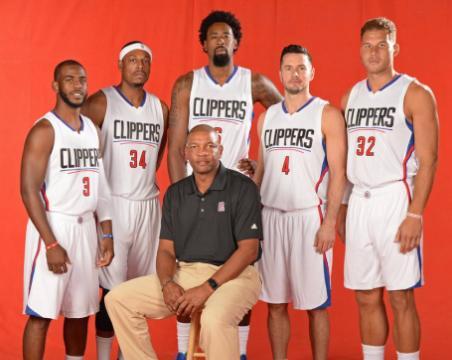 弗罗因德：冲击三冠王？现在不会讨论这个；在和于帕谈续约（弗罗因德：三冠暂不讨论，正与于帕进行续约谈判）