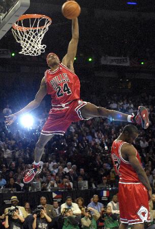 阿尔特塔：我对球队非常乐观，球队表现在很多方面超出预期（阿尔特塔：对球队充满信心，多方面表现超预期）