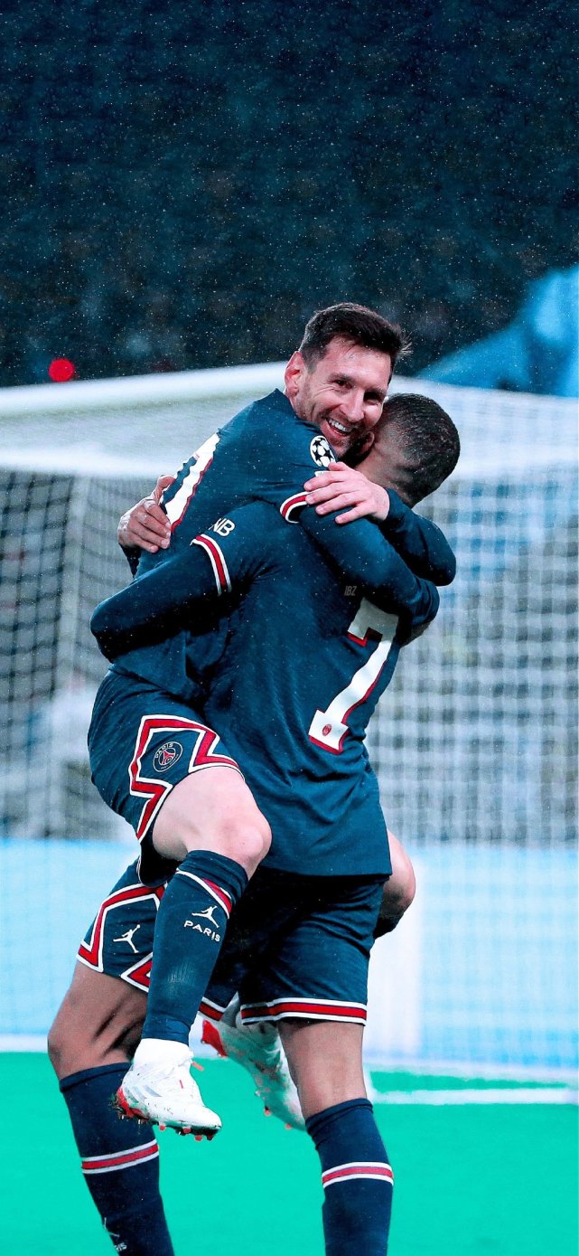 桑德兰进球功臣布罗比：逆转伯恩茅斯比绝平阿森纳更爽（桑德兰射手布罗比：逆转伯恩茅斯比补时绝平阿森纳更痛快）