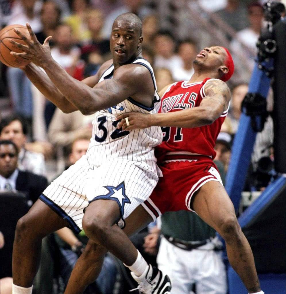 TA：曼城明夏可能签右后卫和右边锋，他们仍在关注利夫拉门托（TA：曼城或在明夏引进右后卫与右边锋，利夫拉门托仍列目标）