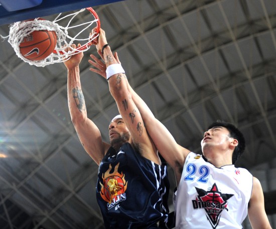 小蜜蜂主帅：对阵曼城会很艰难，若晋级对俱乐部意义重大（布伦特福德主帅：迎战曼城将十分艰难，若能晋级对俱乐部意义非凡）