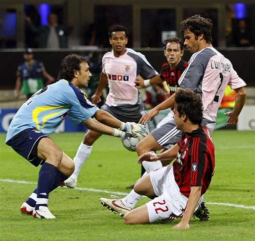 奥尔莫vs阿拉维斯全场数据：梅开二度+5次关键传球，获评9.5分（奥尔莫战阿拉维斯统治级发挥：梅开二度+5次关键传球，评分9.5）