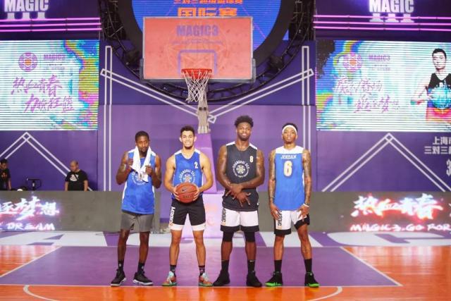 张知垚到北汽男篮之后的正式比赛初体验（张知垚加盟北汽男篮后的正式赛场首秀）