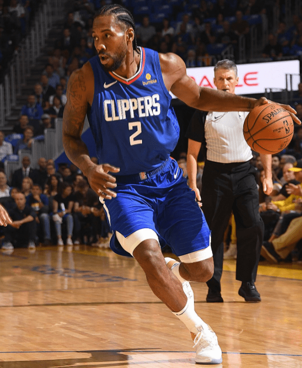 热议成都平广岛：联赛亚冠都蛮硬；租德尔加多需下载反诈app（成都战平广岛引热议：联赛亚冠硬仗不断，德尔加多租借需安装反诈APP）