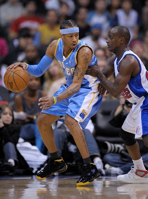 双塔又如何！约基奇vs森林狼首节18分全过程：神仙2+1戏耍戈贝尔（无惧双塔！约基奇对阵森林狼首节轰18分全程回顾：神奇2+1戏耍戈贝尔）