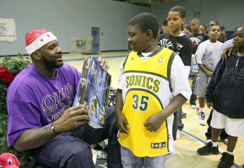 勒沃库森vs海登海姆：希克、格里马尔多首发，阿尔扬-伊布拉希莫维奇、齐夫齐瓦泽出战（勒沃库森战海登海姆：希克、格里马尔多领衔先发，阿尔扬-伊布拉希莫维奇、齐夫齐瓦泽登场）