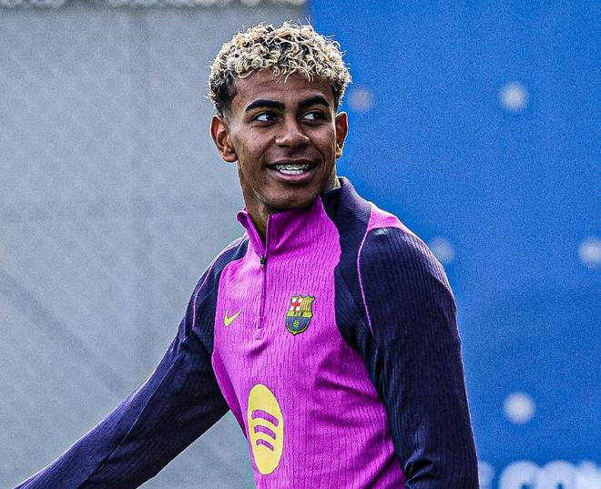 北京时间12月10日凌晨04：00，2025／26赛季欧冠联赛阶段第六轮的一场关键对决将在诺坎普球场上演。（北京时间12月10日04：00，2025／26赛季欧冠第六轮焦点战将在诺坎普打响）