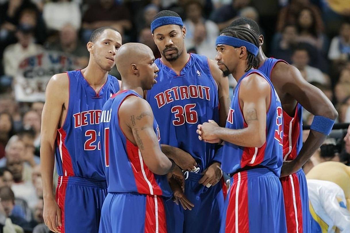 科瓦奇：会经常与吉拉西交流想法，博德闪耀是主打传控的球队（科瓦奇：会与吉拉西保持密切沟通，博德闪耀以传控见长）