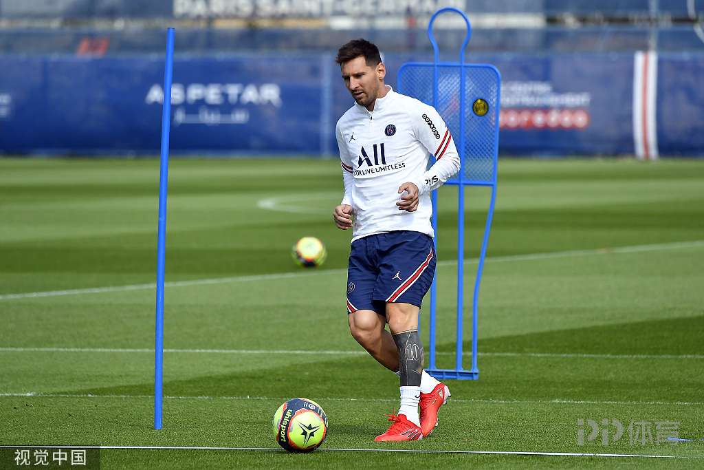 追梦连续两场自我“献祭”！勇士在三连败后迎来一波两连胜（追梦连续两场自我“献祭”，勇士摆脱三连败迎来两连胜）